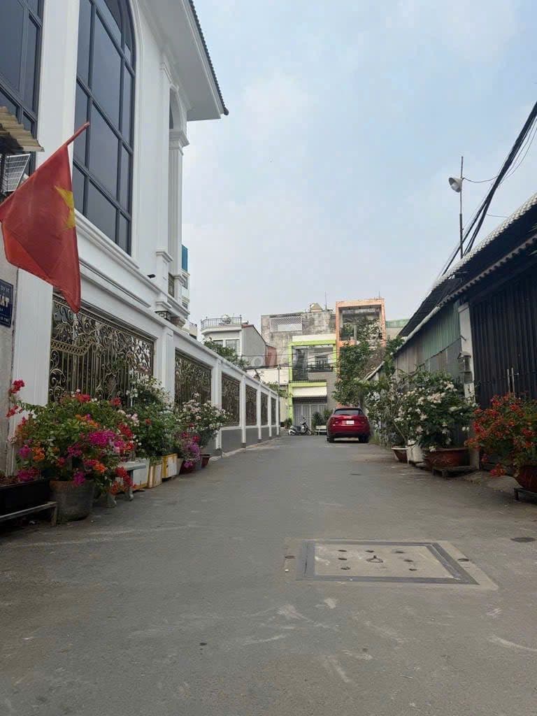 Nhà hẻm xe hơi 6m Đường 102 Tăng Nhơn Phú A, 80m² ngang 6.2m nở hậu - Ảnh 2