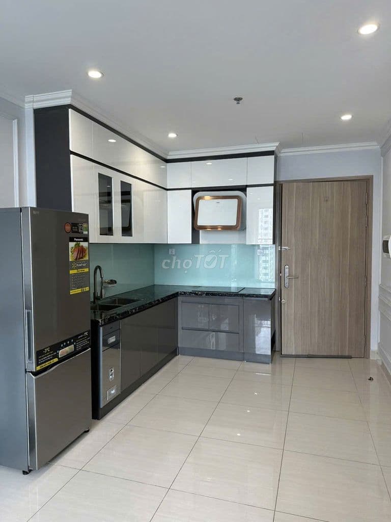 2N1WC giá chỉ 3tỷ560 triệu thu về, tầng trung, Vin Ocean Park