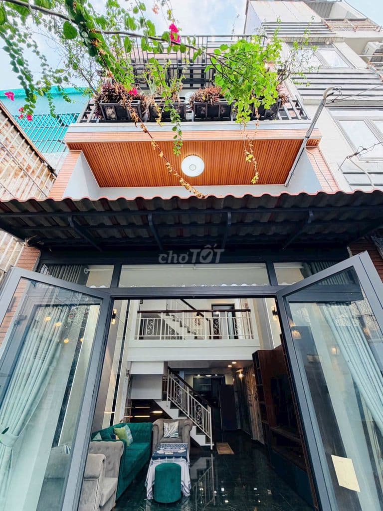 NGÃ 5 QUANG TRUNG-NHÀ 3 TẦNG BTCT-DT: 56M2- 3PN-SHR-GV- 6 TỶ NHỈNH TL