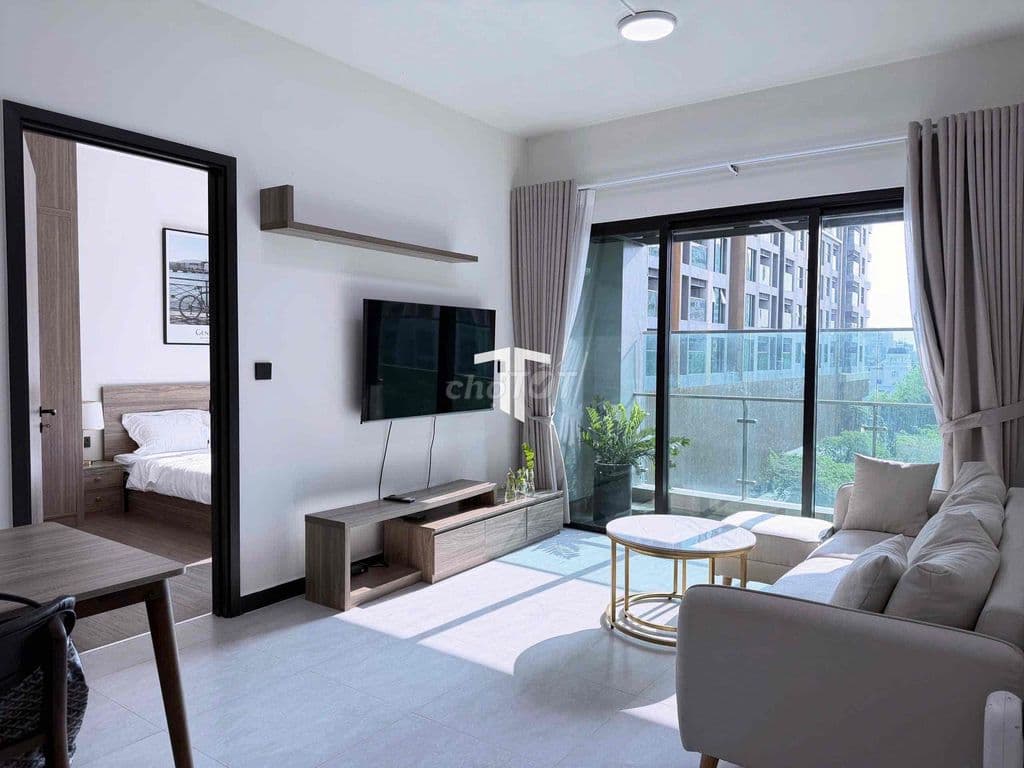 Bán căn 2PN Delasol view trọn hồ bơi, giá rẻ hơn tháp C - Ảnh 2