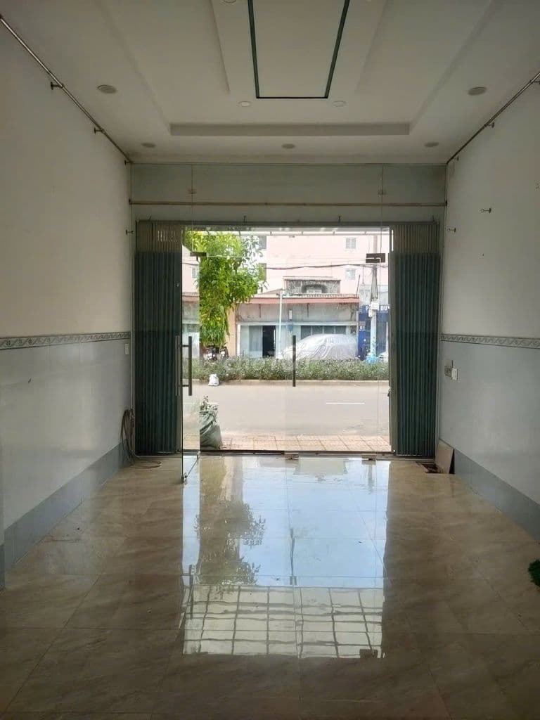 Bán nhà cấp 4 Đường Đại Lộ 2 gần Karaoke ICOOL giá chỉ 13,5 tỷ