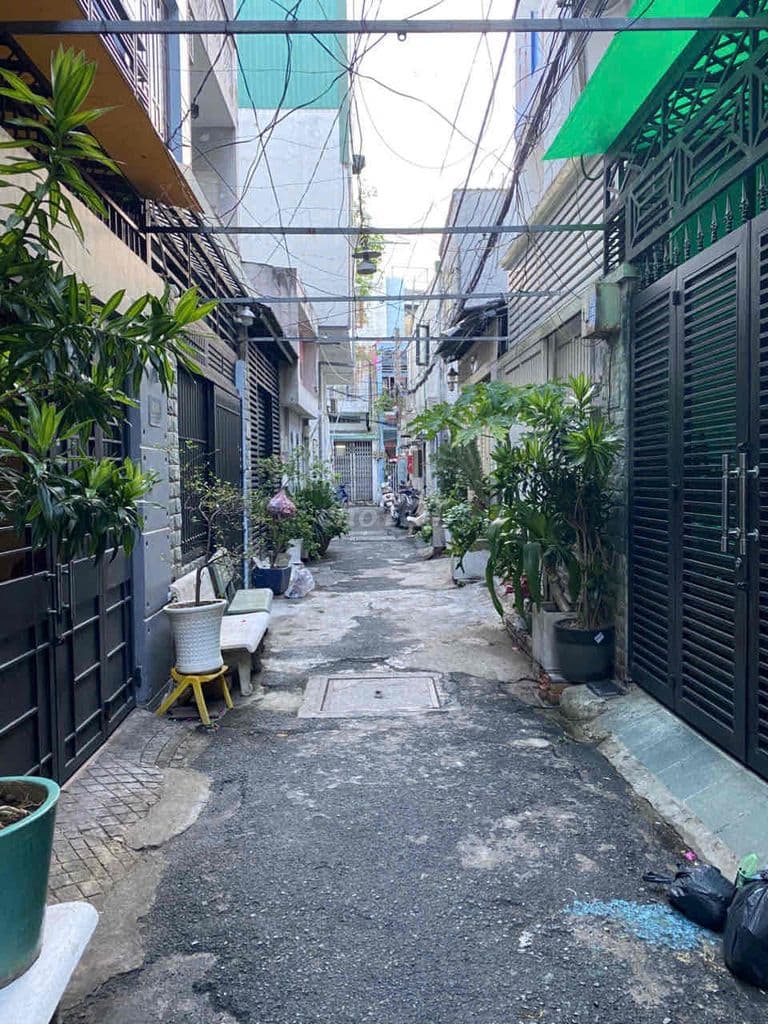 Bán nhà Hẻm Tân Kì Tân Quí,dt:4x13m,1trệt-lửng,2Pn,q.tân phú
