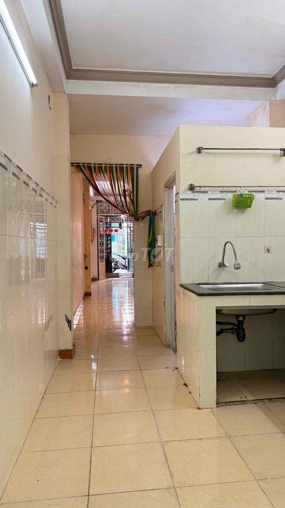 🏘️ BÁN NHÀ P4-Q.8, 2 TẦNG 69M2- SHR- HXH- HIỆN HỮU KHÔNG QH - Ảnh 2