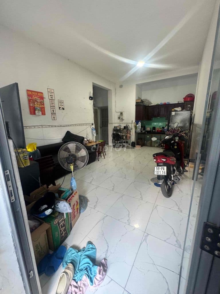 Chung Cư Tầng Trệt Kinh Doanh - Đối diện Công Viên - Ảnh 2