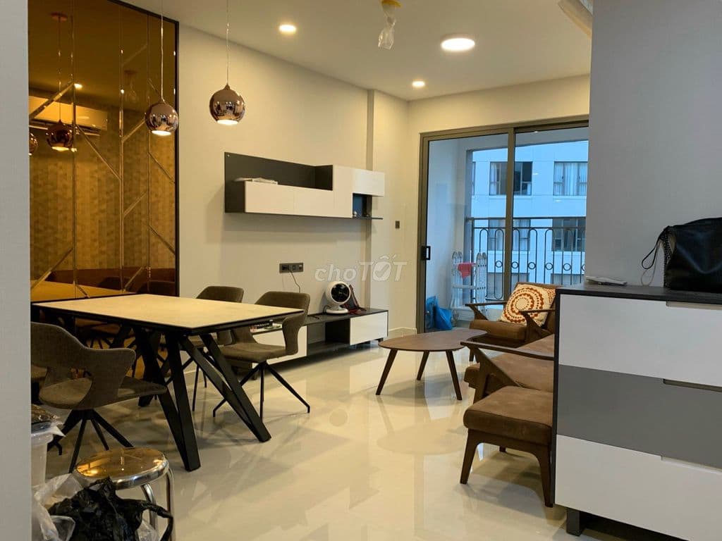 căn hộ Saigon Royal - 80m² - full nội thất