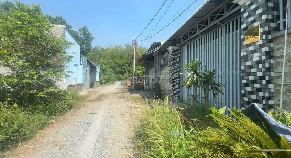 Chính Chủ Gửi,Hàng ngôp,Đất Ấp 6 Xã Tân Thạnh Đông,1 Tỷ 9