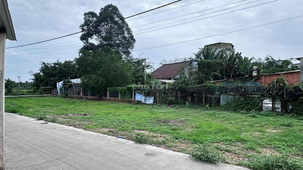Bán đất xã Tân An Hội, kế bên Sư Đoàn 9, full thổ cư, giá 1 tỷ 190