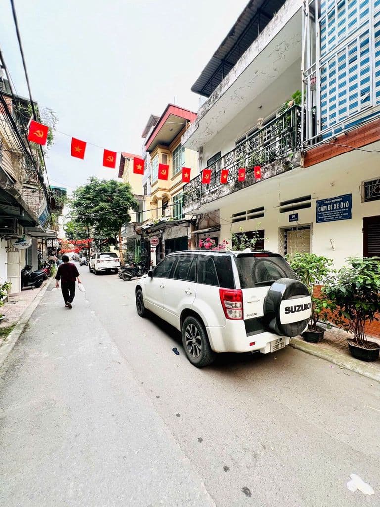 Bán CH tập thể Thành Công Ba Đình 110m 4PN- tầng đẹp để ở, giá 6.45 tỷ
