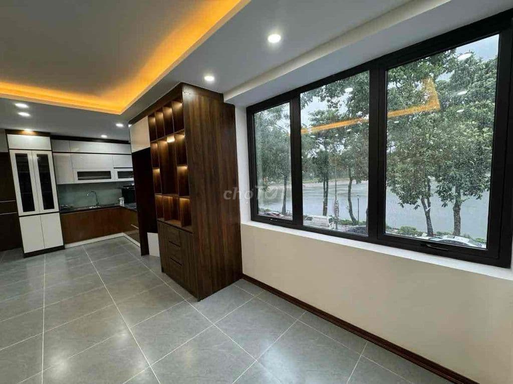 Hơn 3 tỷ có căn CC toà HH Linh Đàm-View hồ-62m;2N;2VS