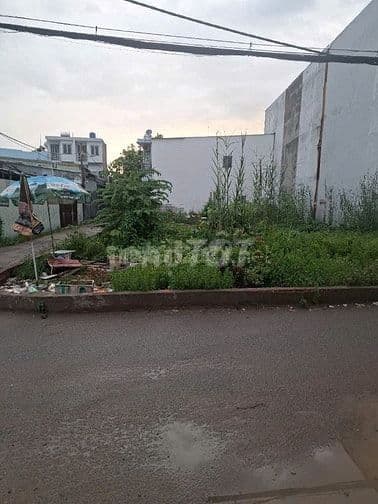 BÁN ĐẤT 5x18m TIỆN XÂY MỚI CÁCH HXH RA HUỲNH TẤN PHÁT QUẬN 7 4,8TỶ Tl