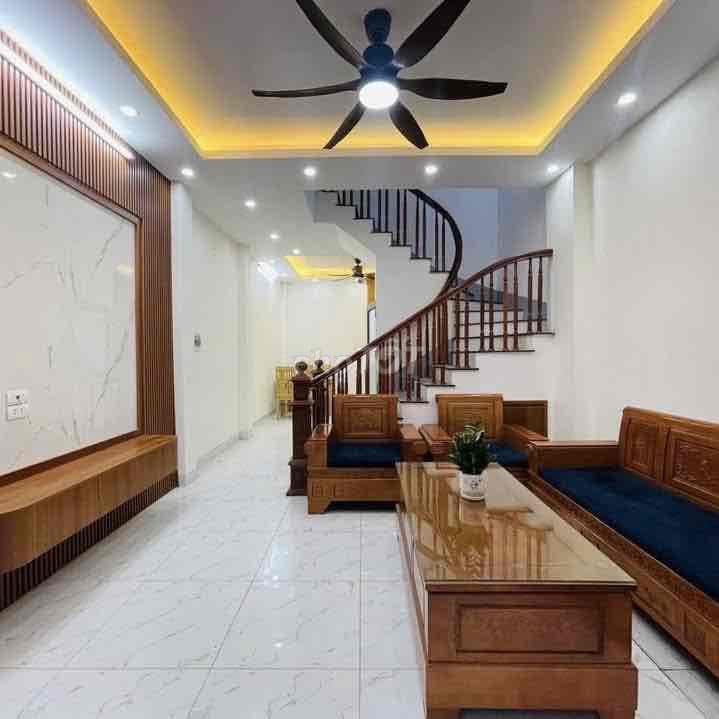 Nhà đẹp Cầu Diễn - 54m2 - Dân xây - Phân lô - Ô tô