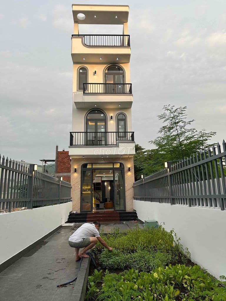 Ngay Hà Huy Giáp - Nhà mới full nội thất - 133m2 - 4 tầng - Ảnh 2