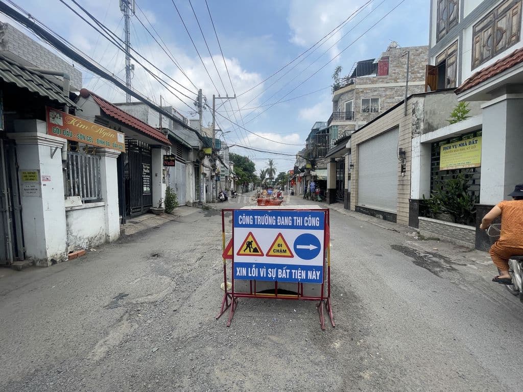 NHÀ MỚI 4 TẦNG NGAY CHUNG CƯ URBAN - ĐỐI DIỆN VẠN PHÚC CITY - Ảnh 2