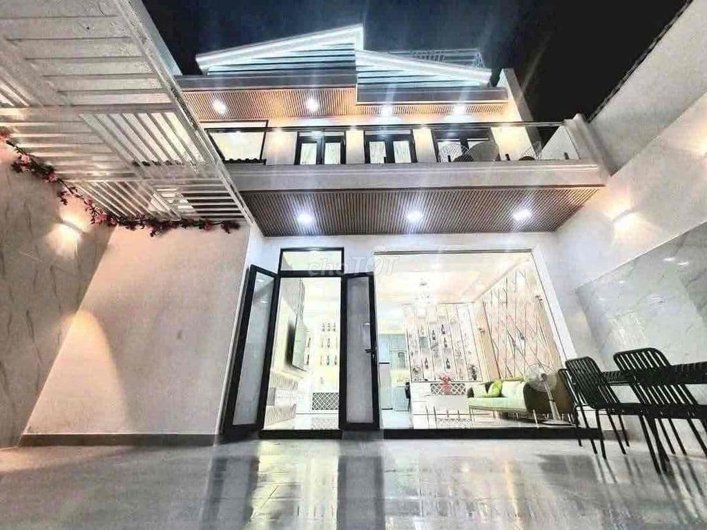 Bán BT đường Phạm Hữu Lầu Dt 8x14m trệt 2 lầu giá 9ty6 - Ảnh 3