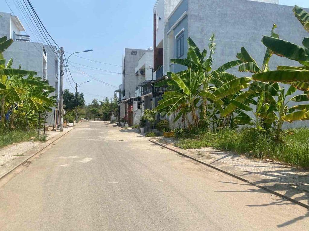 Kẹt tiền bán lô đất ngay chợ Long Trường , quận 9 - Ảnh 2