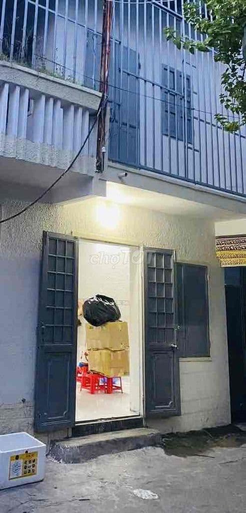 🚘HXH BẾN VÂN ĐỒN CẠNH GOLDVIEW HẼM THẲNG 1 LÈO TỚI NHÀ - SÁT BÊN Q1 - Ảnh 3