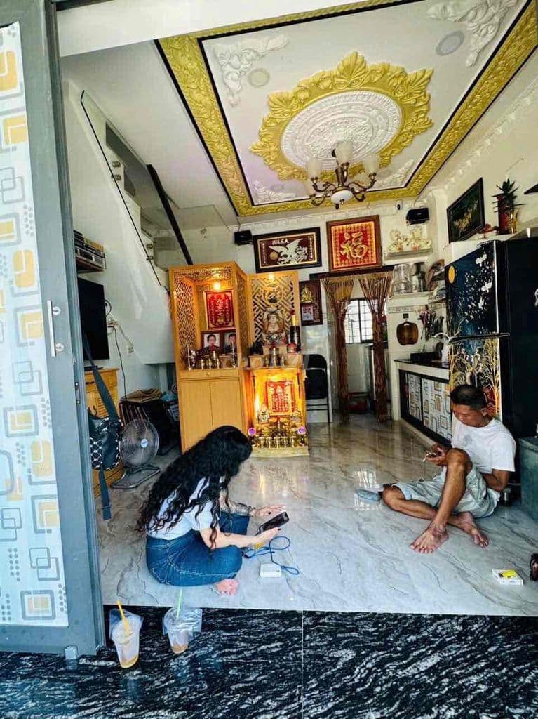 🧲🧲🧲 Bán nhà 4m x 5m. 1 lầu - Mặt tiền hẻm xe hơi huỳnh tấn phát Q7