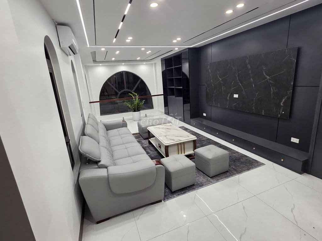 Bán nhà Sài Đồng 55m2, lô góc 2 mặt tiền, gara ô tô, ô tô tránh - Ảnh 2
