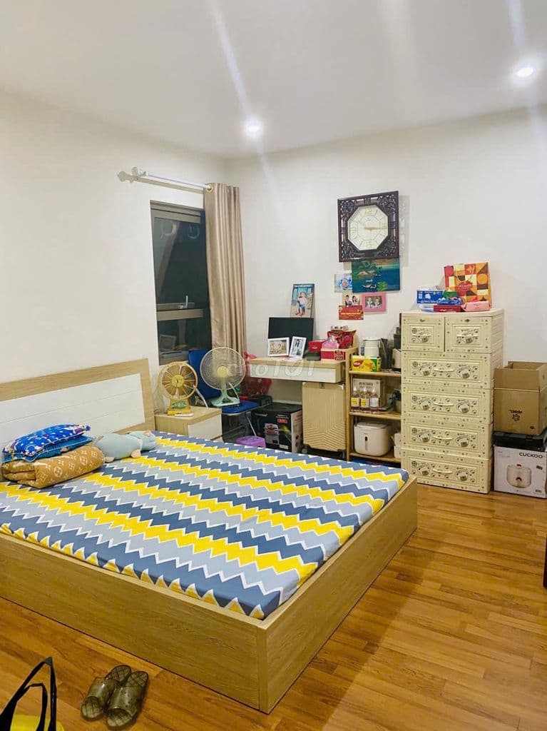 Cần bán gấp căn 2PN rất đẹp tại V4 Home City, tầng trung ban công ĐN - Ảnh 2