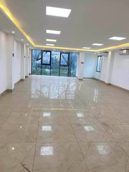 Toà nhà văn phòng 9 tầng thang máy mặt phố Quan Hoa Cầu Giấy - Ảnh 2