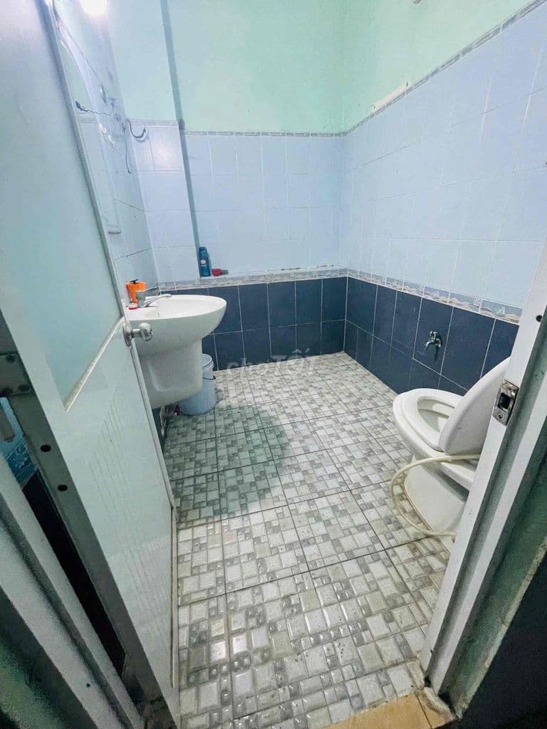 nhà shr chính chù ngay nguyễn thị sóc ra chợ đầu mối 200m - Ảnh 2