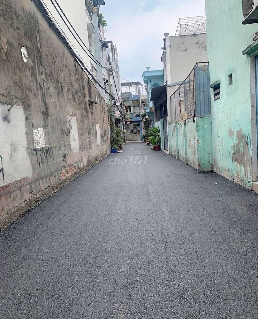 NHÀ 64M2 NGUYỄN VĂN QUÁ - 3,3 TỶ - ĐHT Q12 GẦN CẦU THAM LƯƠNG - 4,5X14