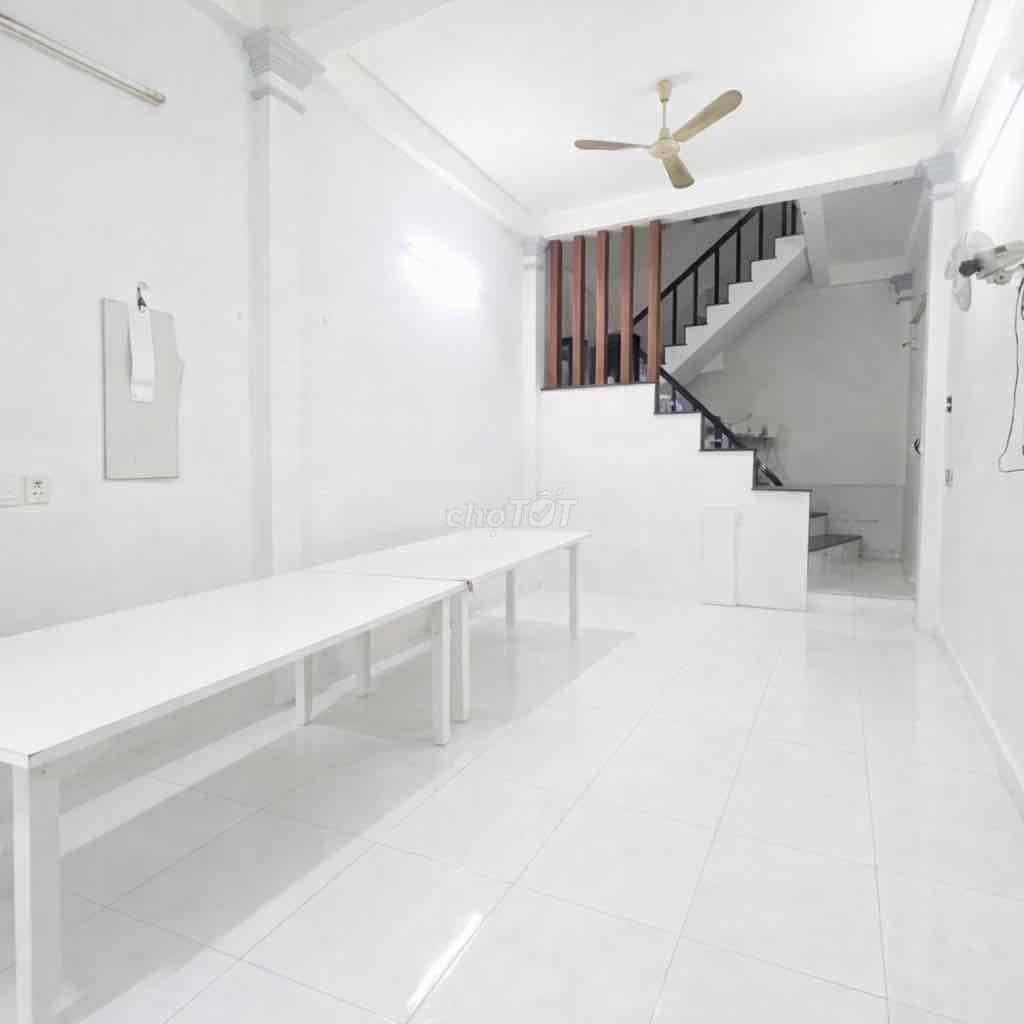 🚨 HXH 60M2– NHÀ 4 TẦNG LẠC LONG QUÂN – CHỈ NHỈNH 7 TỶ - Ảnh 3