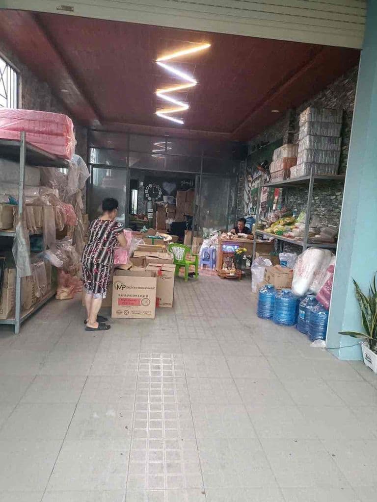 Bán Nhà SHR 5*40m MẶT TIỀN Đường LIÊN ẤP 2-6 KINH DOANH BUÔN BÁN VLA