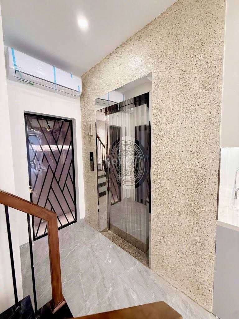 Bán nhà ngọc thụy long biên 66m 6 tầng thang máy giá 12 tỷ 990 triệu - Ảnh 3