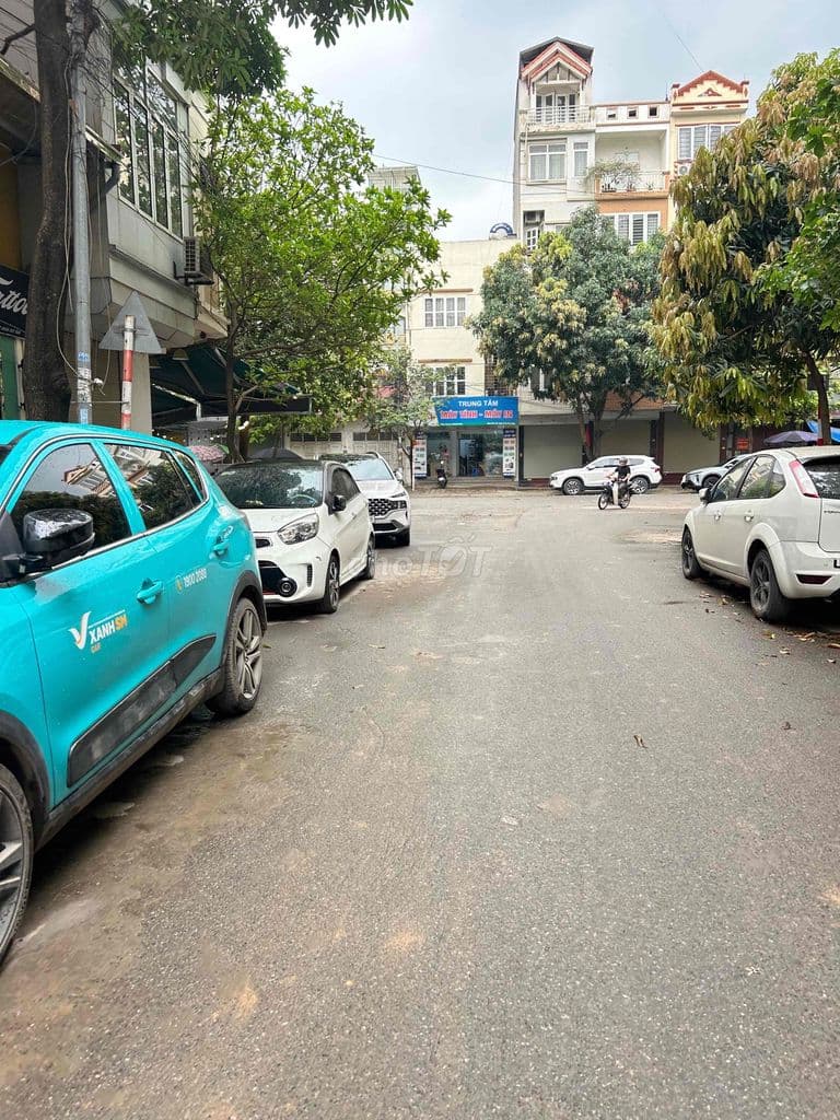 🔥 PHÚ DIỄN – NGÕ Ô TÔ, 1 NHÀ RA PHỐ, GIÁ NHỈNH 9 TỶ! 🔥 ***