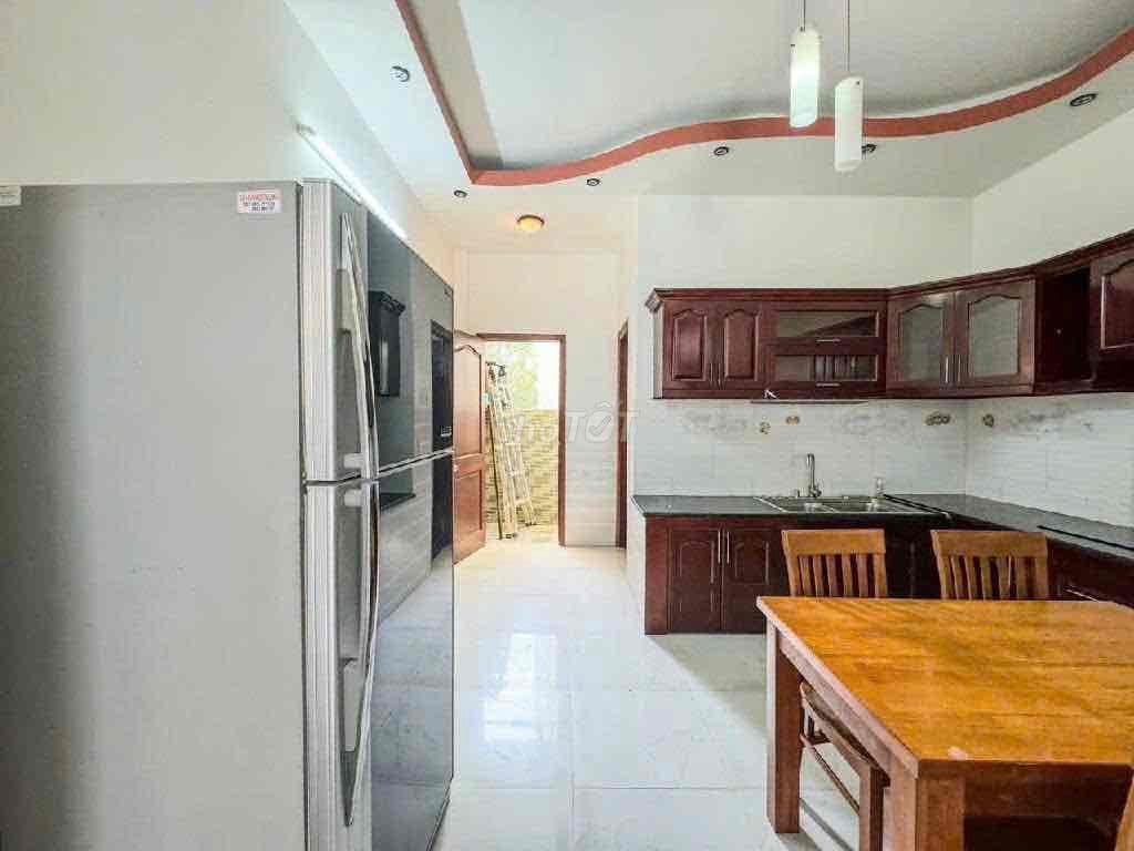 CHỈ 4 TỶ HƠN- BÁN NHÀ QUẬN 7– GẦN NGÃ 4 NGUYỄN THỊ THẬP– DT 4.1x14– 3P - Ảnh 3