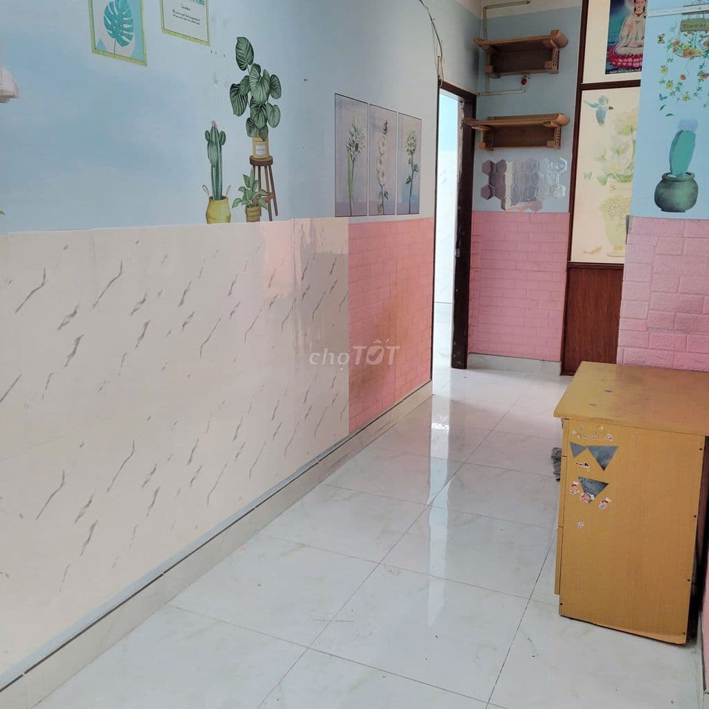 Bán gấp căn Hộ 55 m2, 2 PN, sổ sẵn, Nhất Lan 3,