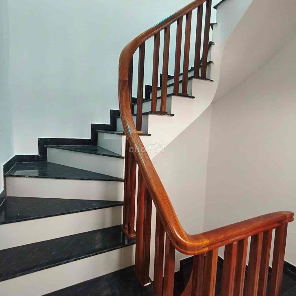 Chỉ hơn 5 tỷ có nhà mới Đông Mỹ, T/Trì-Oto 15m-Sổ đẹp 50/55m*4T;4N - Ảnh 3
