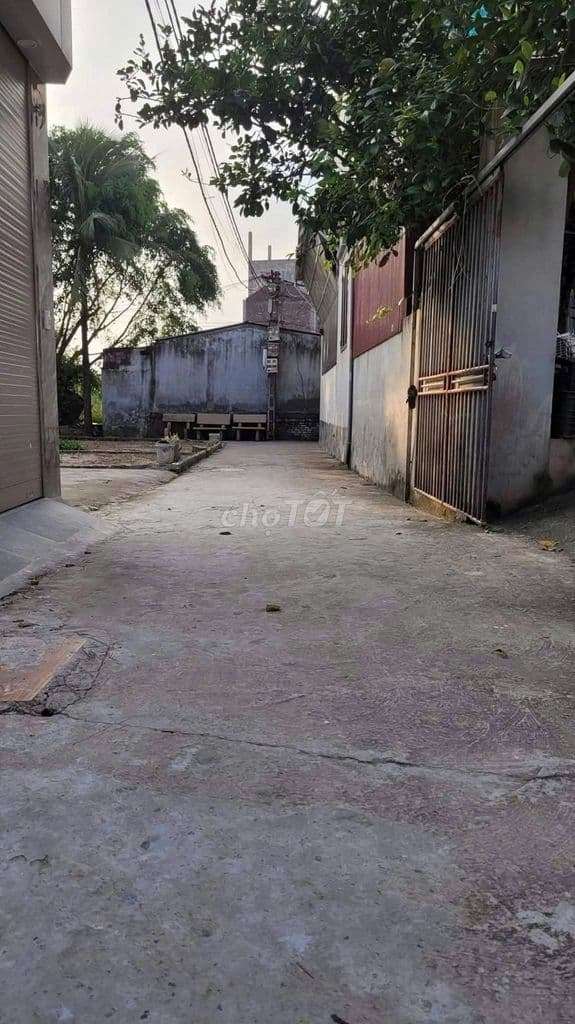 BÁN ĐẤT VẠN PHÚC - THANH TRÌ - 55M2 - SÁT CHỢ - GIÁ 4.5 TỶ - Ảnh 2