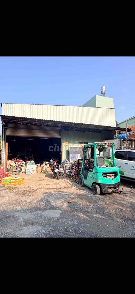 KHO XƯỞNG ĐÔNG HƯNG THUẬN - NGANG 10M - NGAY NGUYỄN VĂN QUÁ - 6.X TỶ - Ảnh 3