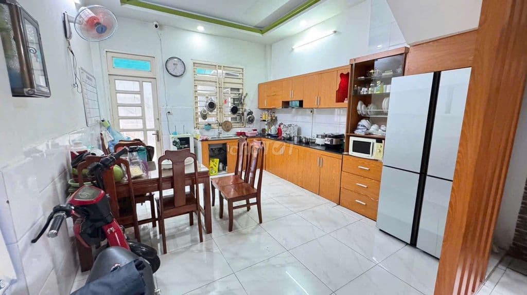 NHÀ MỚI 4 TẦNG , NGUYỄN CHÍ THANH Q11 , 4X13M ( CN 52M2 ) - Ảnh 2