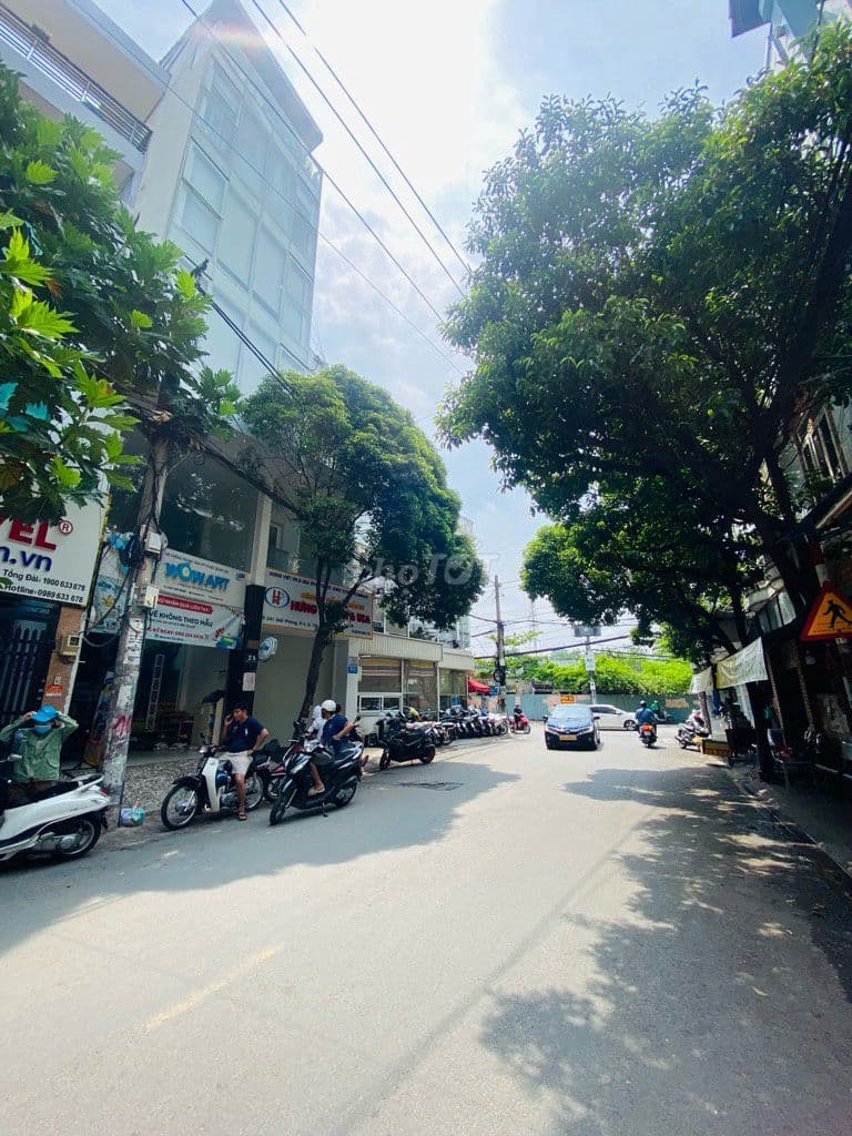 Bán nhà mặt tiền Giải Phóng, Phường 4 Tân Bình, 49m2, 3 tầng, 16t5