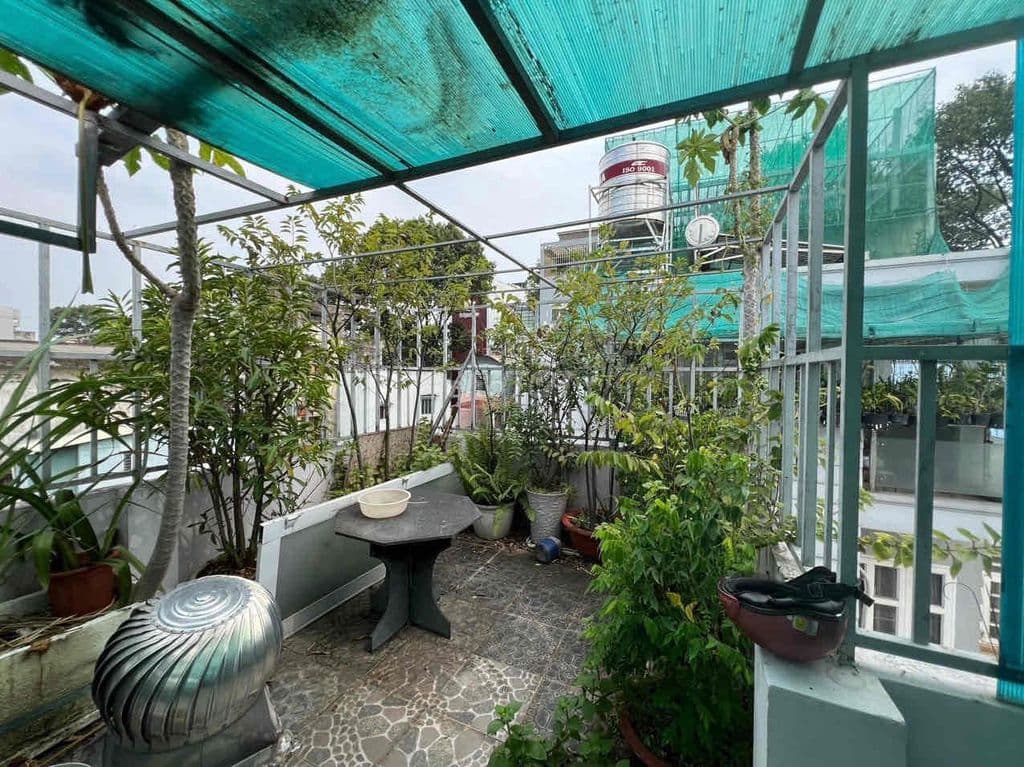 Góc 2MT- Lê Hồng Phong-Q.10- CN 44 m²- 4 tầng BTCT- chỉ 6,8 tỷ - Ảnh 2