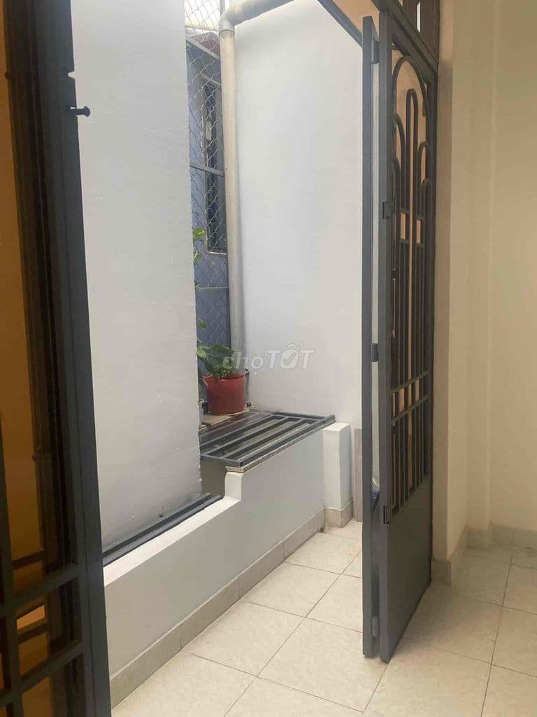 Bảy Hiền 41m mới ở liền chỉ 3,3T TL - Ảnh 2