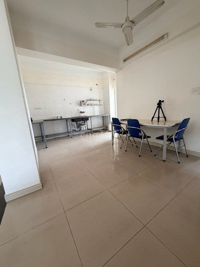 Bán căn hộ 162.5m² 4 phòng ngủ khu Lạc Long Quân, Tây Hồ - Ảnh 3