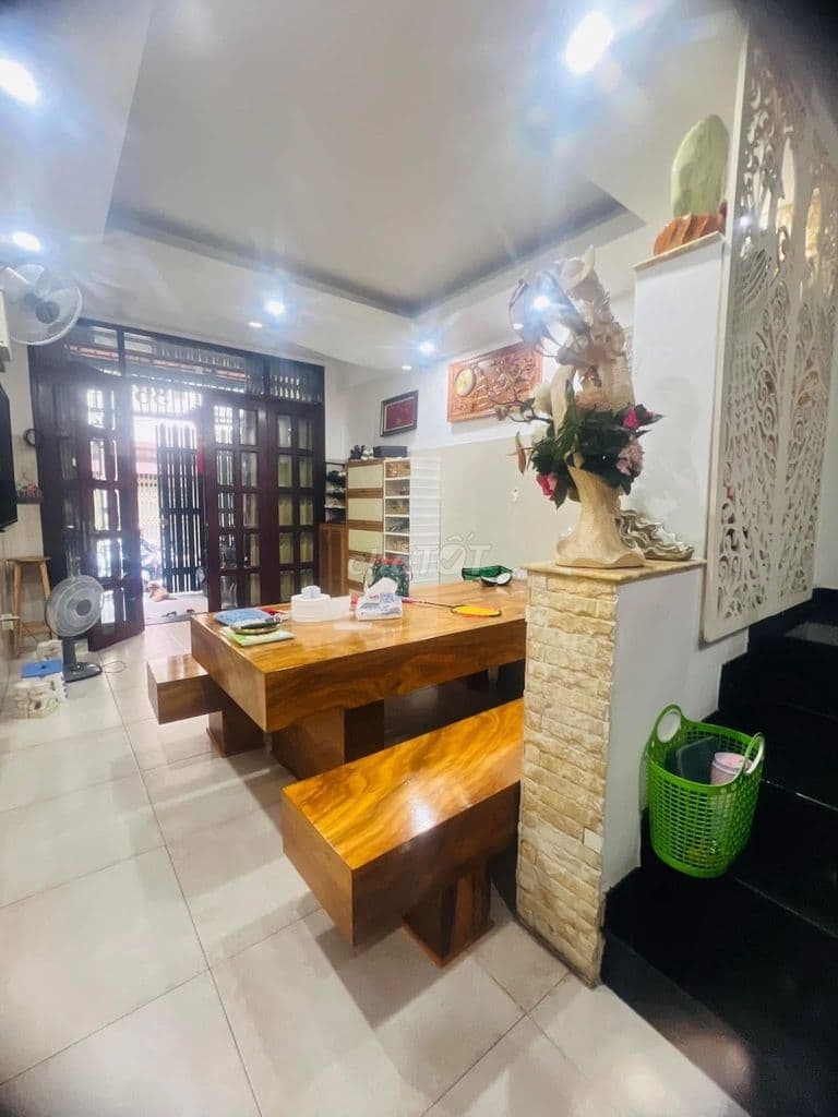 BÁN NHÀ NGUYỄN CẢNH CHÂN QUẬN 1 - Ảnh 2