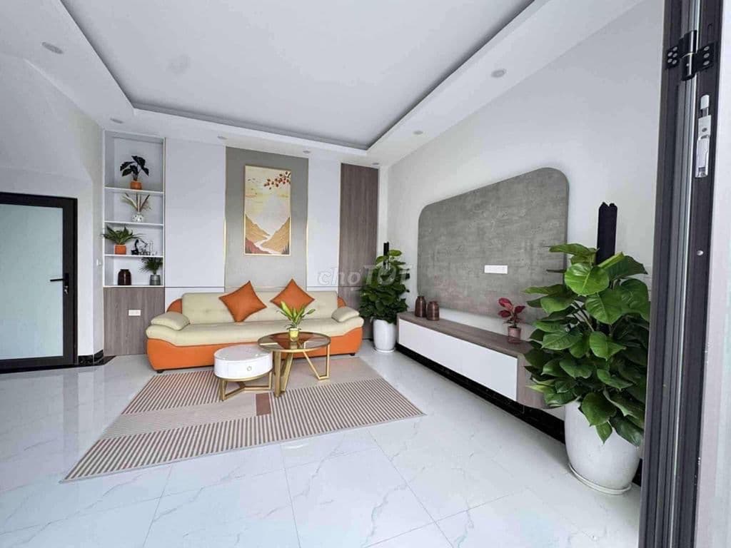 PHÚC LỢI - GIÁ TỐT – FULL NỘI THẤT - 40m2 - 5 TẦNG CHỈ NHỈNH 6 TỶ - Ảnh 2