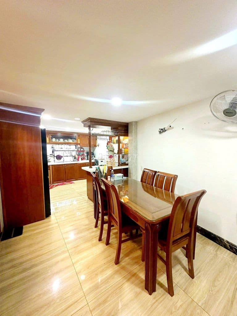 MÌNH BÁN NHÀ ĐẸP HẺM XE HƠI - SÁT PHAN ĐĂNG LƯU Q B.THẠNH- CHỈ 9.9 TỶ - Ảnh 2