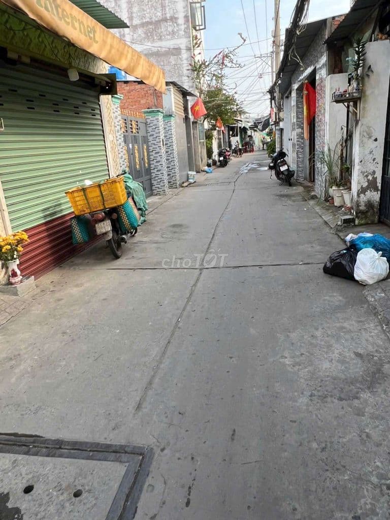 Nhà bán dt 4,5x22 cấp 4 tiện xây mới - Ảnh 3