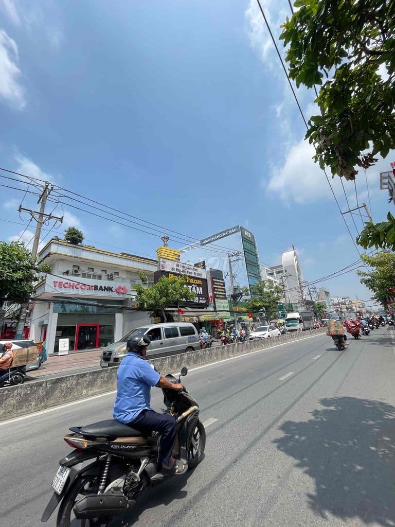 LÔ ĐẤT VỊ TRÍ CỰC ĐẸP - XÂY DỰNG NGAY - HẺM 3,5M HUỲNH TẤN PHÁT QUẬN 7 - Ảnh 3