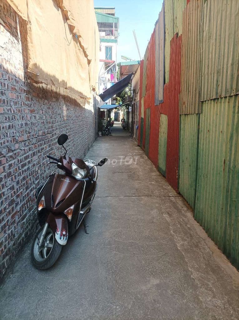 Bán nhà tôn 30m2 ngõ 254 VĨNH HƯNG - Ảnh 2
