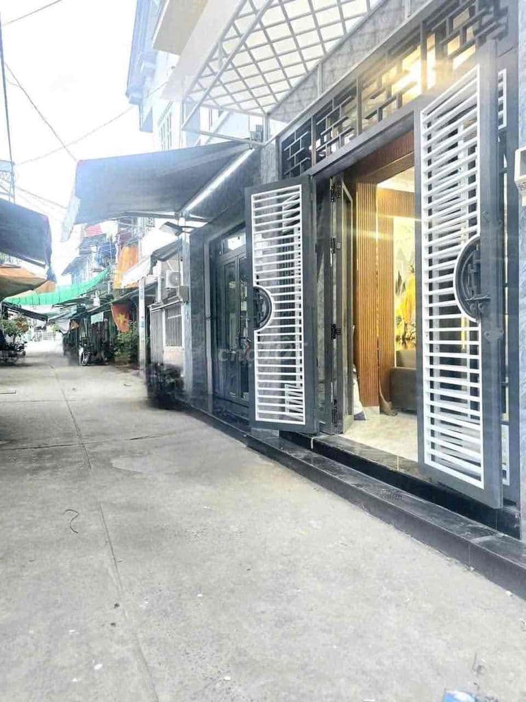 ✅Bán nhà 3 tầng, mặt tiền, có sổ đồng sở hữu, hẻm🚘ô tô vào được - Ảnh 2