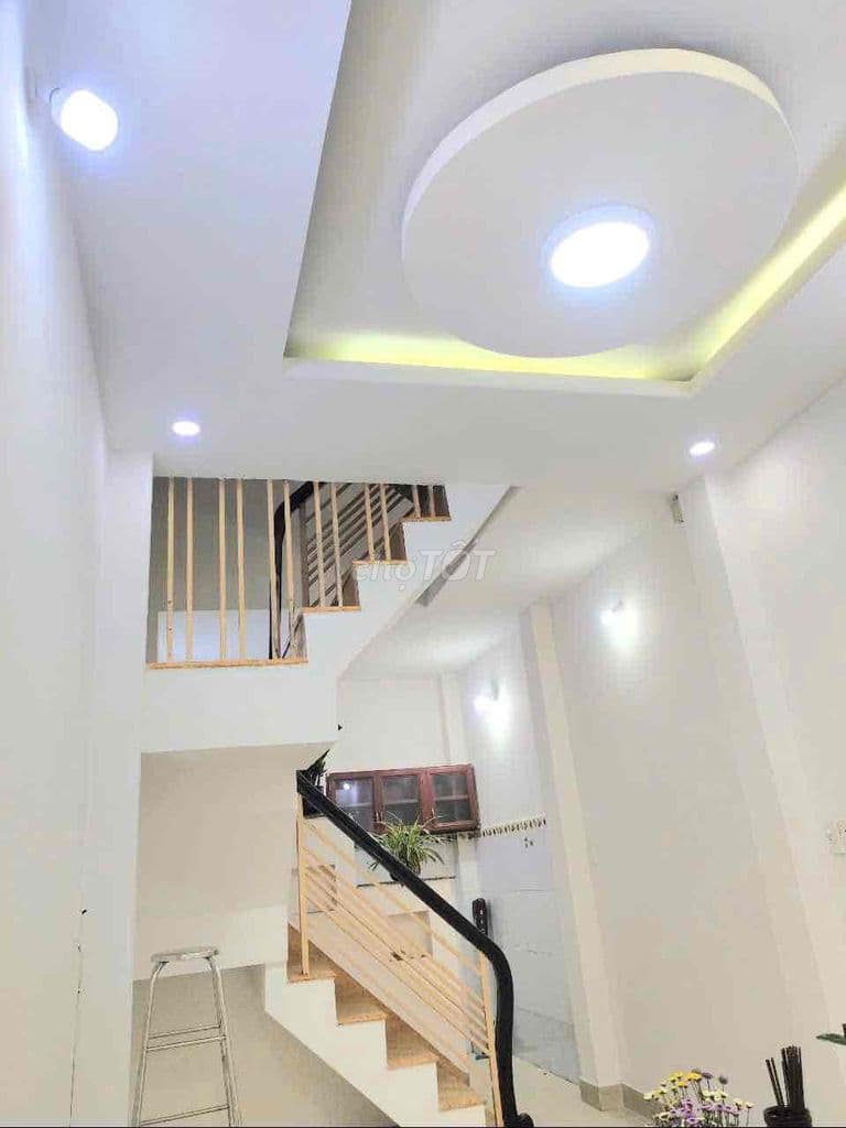BÁN NHÀ NGUYỄN VĂN CỪ QUẬN 1 DT 3x9 27m2 4 TẦNG GIÁ 5.9 TỶ TL - Ảnh 3