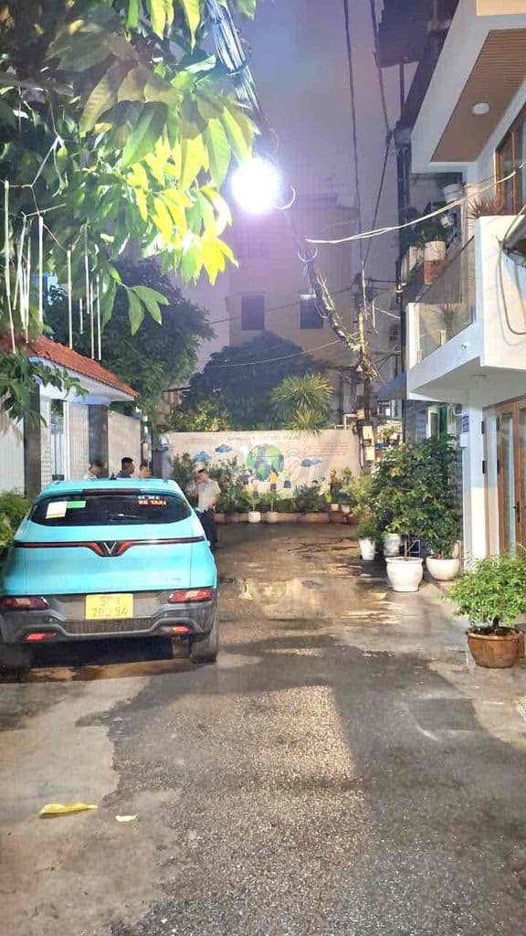 BIỆT THỰ MINI HẺM 6M NGAY NGUYỄN VĂN TRỖI DT 30M2 GIÁ CHỈ NHỈNH 6TỶ - Ảnh 2