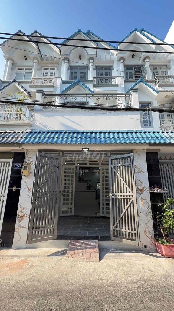 chính chủ cần bán nhà khu vip 2 mặt tiền 4x16 đúc 3 tấm